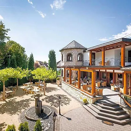 Naturresort Tannenhof Gmbh Otel Dierdorf